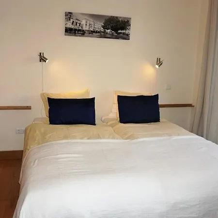 Modern 4 Bedrooms With Enusuits Spacious Amazing Views With 4 Swimming Pools * Quarteira