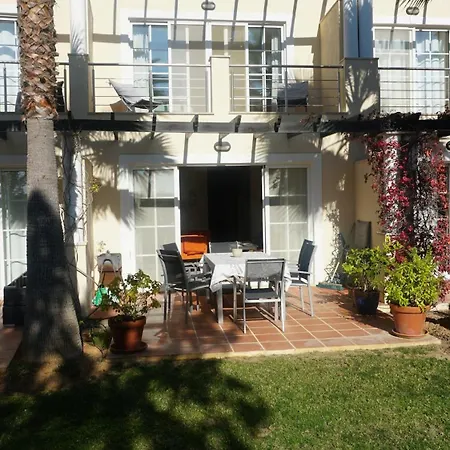 Apartment Modern 4 Bedrooms With Enusuits Spacious Amazing Views With 4 Swimming Pools *
