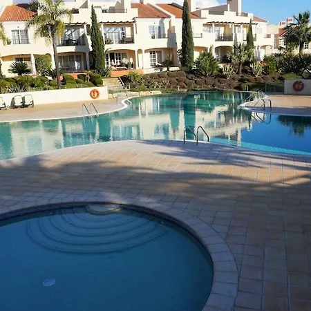 Modern 4 Bedrooms With Enusuits Spacious Amazing Views With 4 Swimming Pools * Quarteira