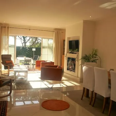 Modern 4 Bedrooms With Enusuits Spacious Amazing Views With 4 Swimming Pools
