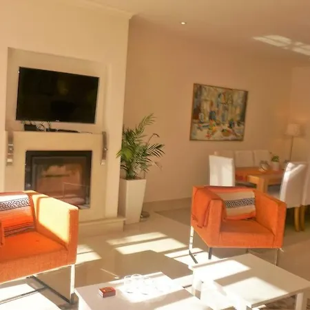 Apartment Modern 4 Bedrooms With Enusuits Spacious Amazing Views With 4 Swimming Pools *