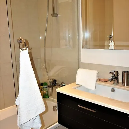 Modern 4 Bedrooms With Enusuits Spacious Amazing Views With 4 Swimming Pools Apartamento Quarteira