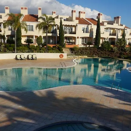 Modern 4 Bedrooms With Enusuits Spacious Amazing Views With 4 Swimming Pools Apartment Quarteira
